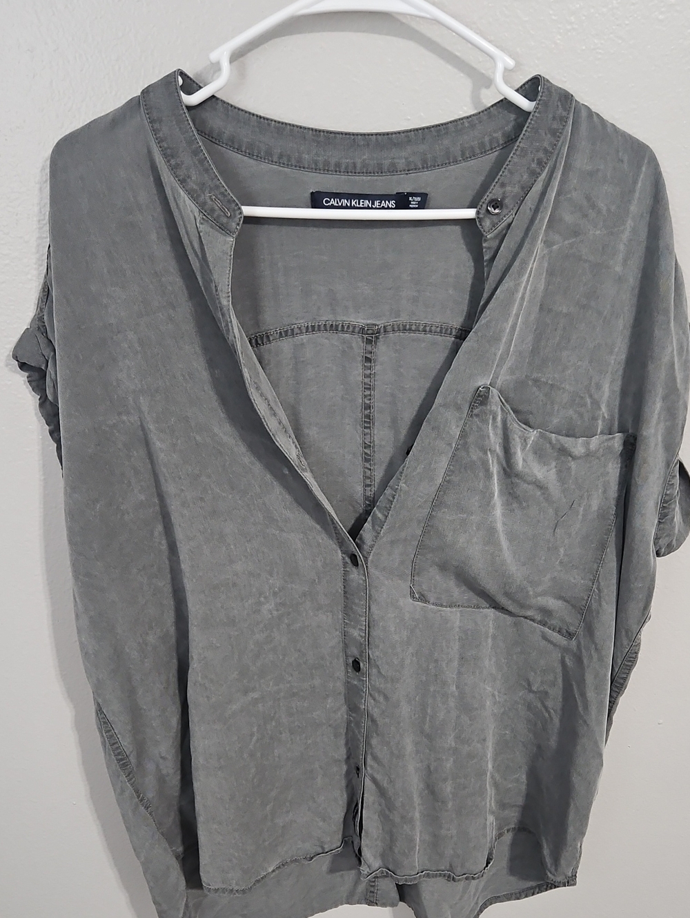 Calvin Klein  Gray Button-Front Shirt